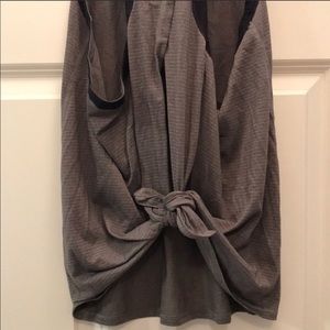 Lululemon tank top with open back